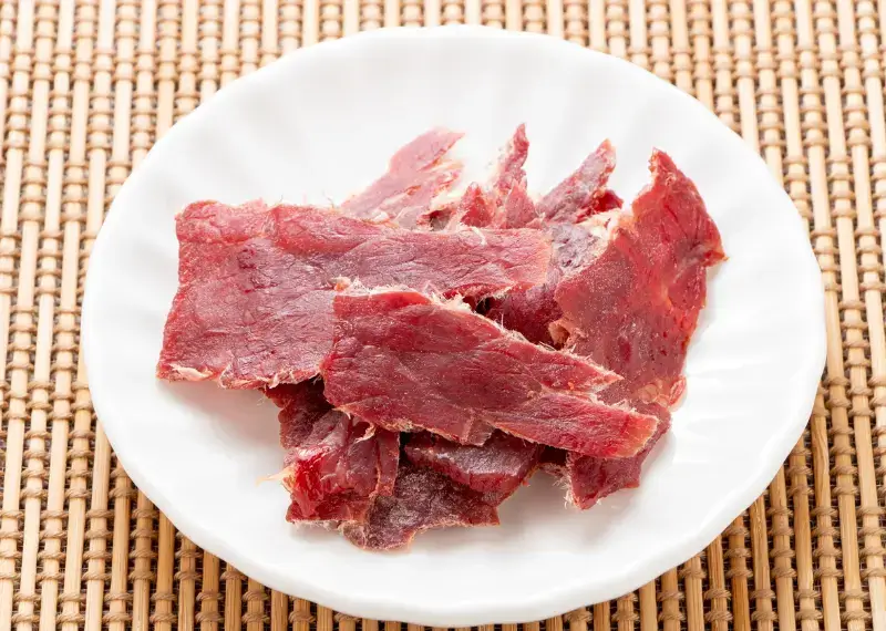 Can Dogs Eat Beef Jerky (1)